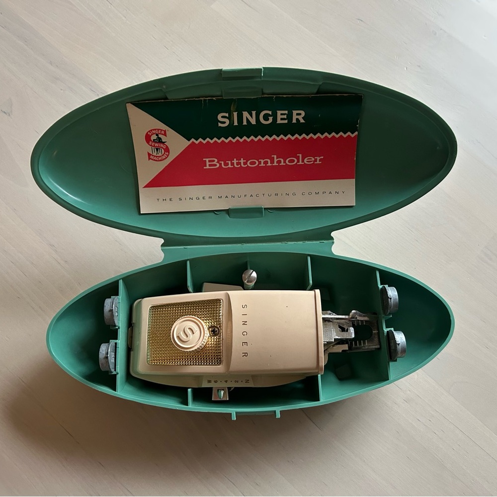 Singer Buttonholer Attachment